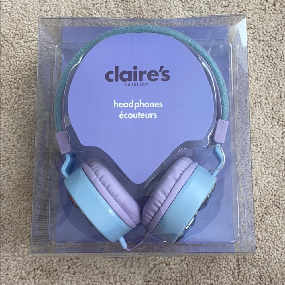Claire’s blue jeweled headphones